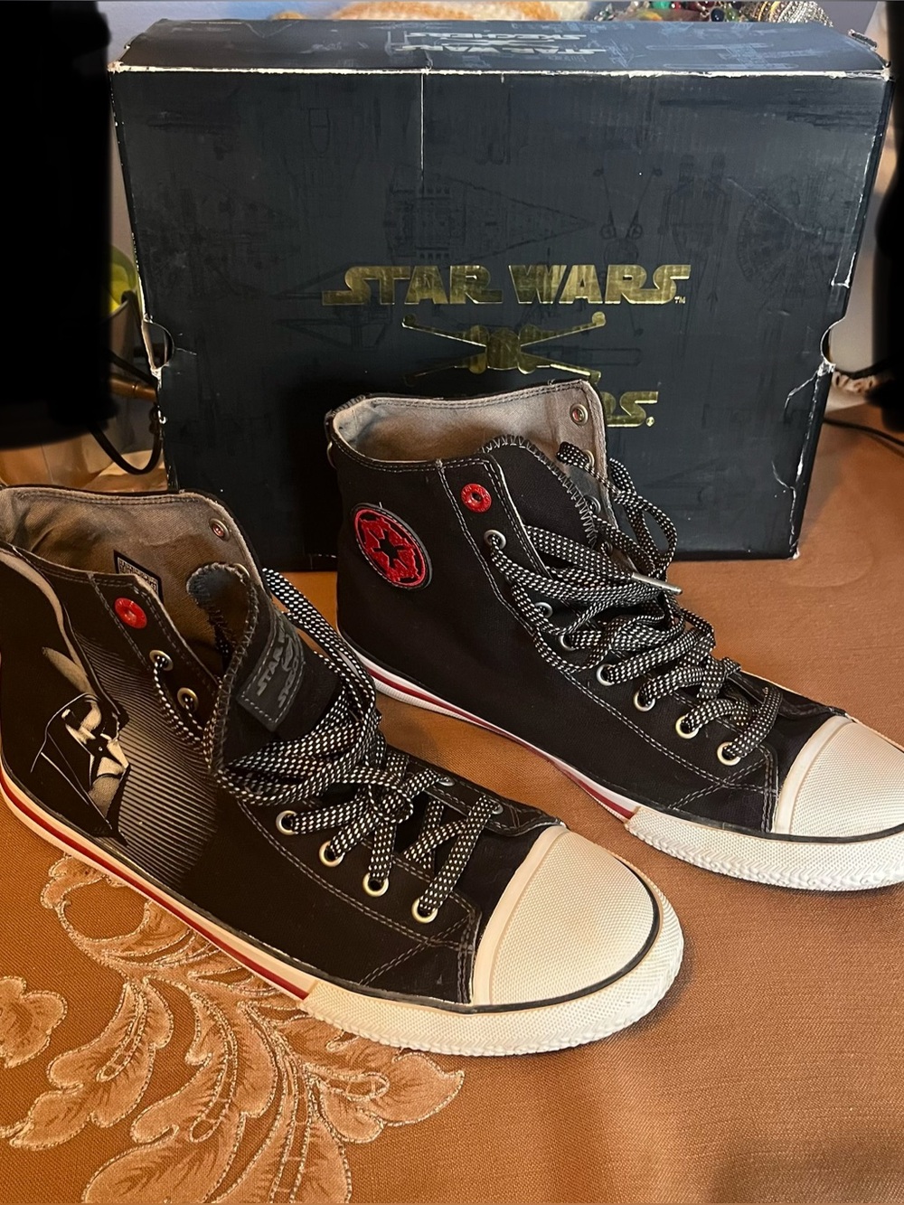 Skechers Men's Black & White High-Top Star Wars Sneakers, Sz 11 1/2
